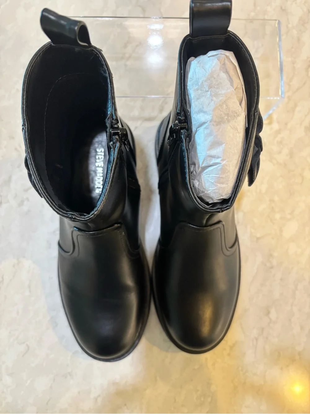 Steve Madden Girls' Billa Chelsea Boots Black with Flower Embellishment